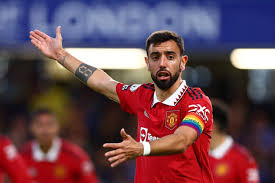 The Manchester United midfielder confirms his departure in the summer, Bruno Fernandes informs his teammates of his season goal