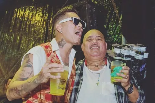 Ex-Liverpool star Roberto Firmino’s father slumps and dies during trip with son