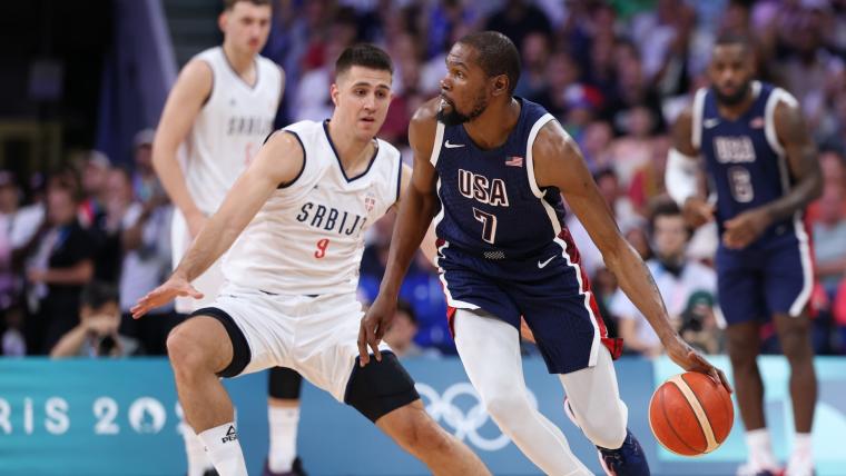 D’Angelo Russell Pays Two-Word Tribute to LeBron James as Team USA Dominates Serbia